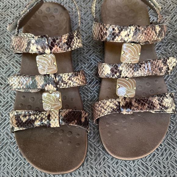 Vionic Amber Sandal Orthaheel Supportive Technology in Crocodile Skin LK NEW 8.5 - Picture 3 of 15